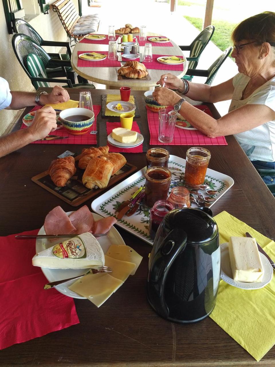 La Mancine Laulan Bed and Breakfast Jau-Dignac-et-Loirac Εξωτερικό φωτογραφία